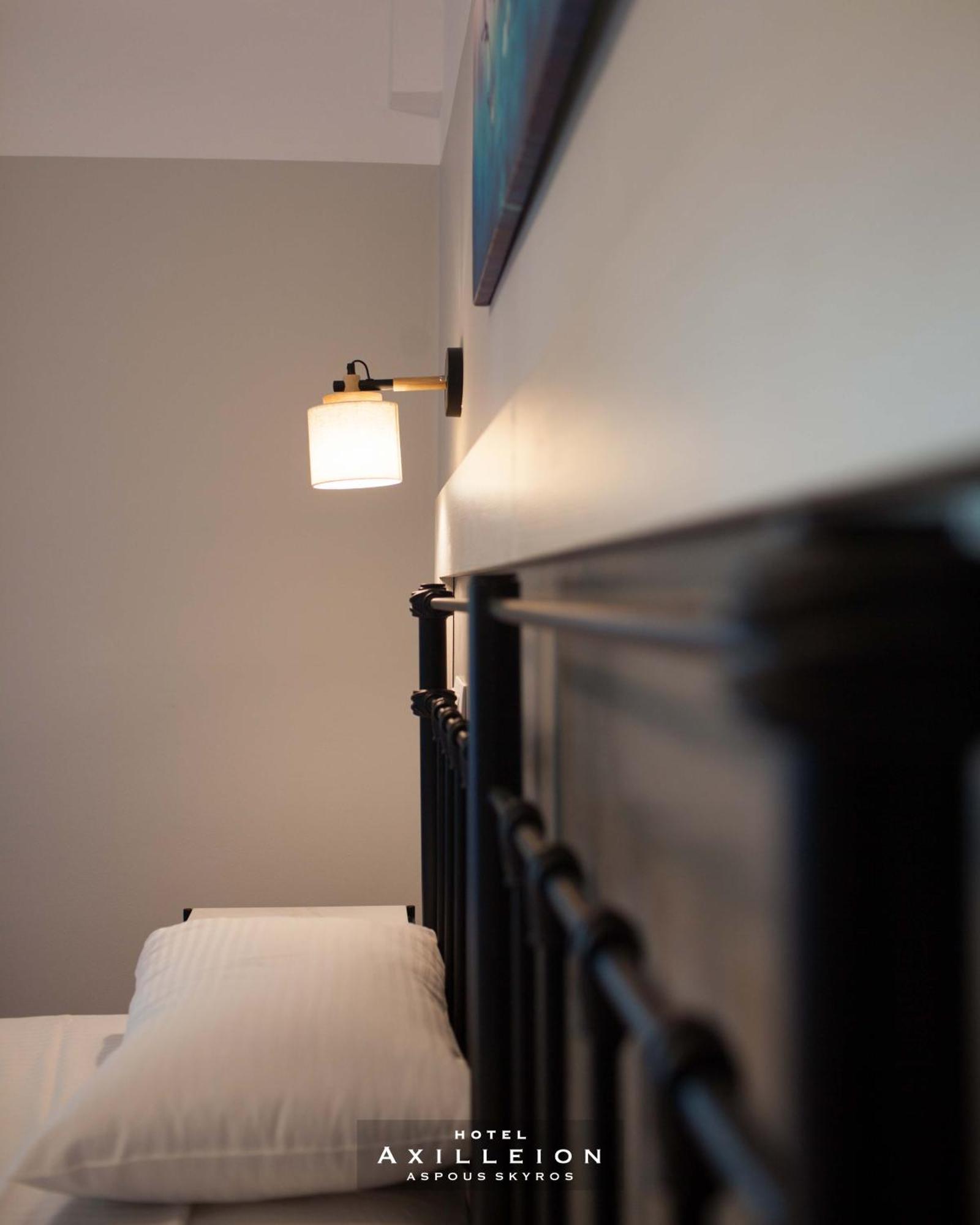 Achilleion Hotel Skyros Exterior photo